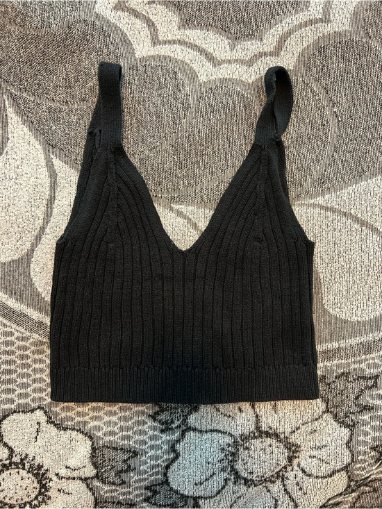 aerie Tops - aerie Black Ribbed V-Neck Crop Tank